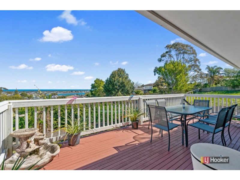 7 Abalone Avenue, Lakes Entrance VIC 3909