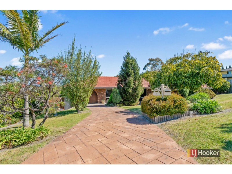 7 Abalone Avenue, Lakes Entrance VIC 3909