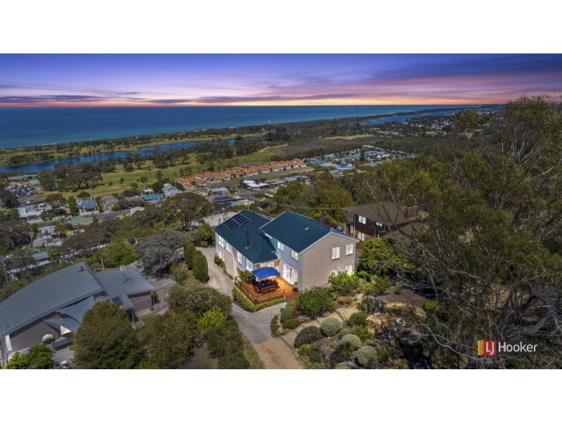 28 Gay Street, Lakes Entrance VIC 3909