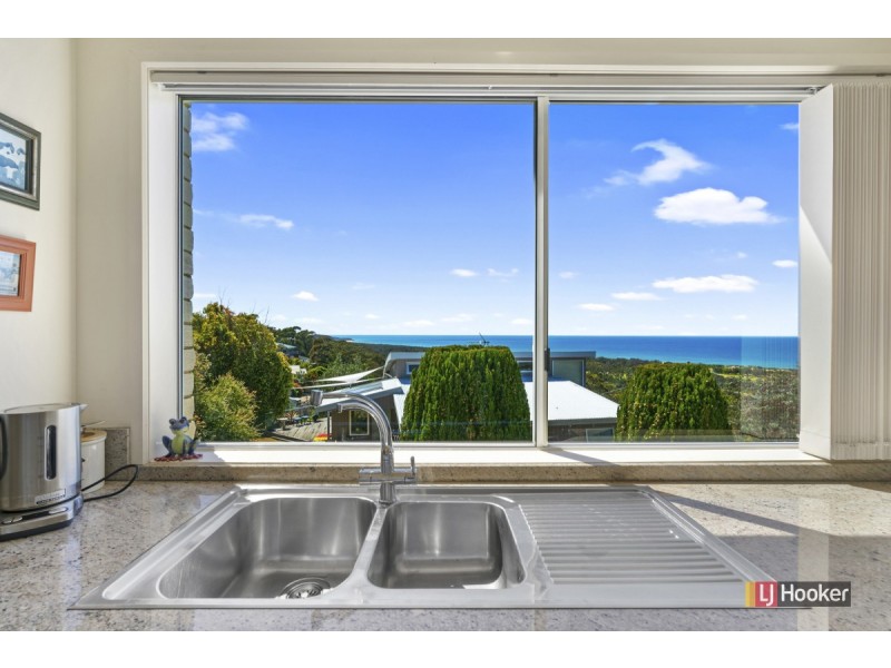 28 Gay Street, Lakes Entrance VIC 3909