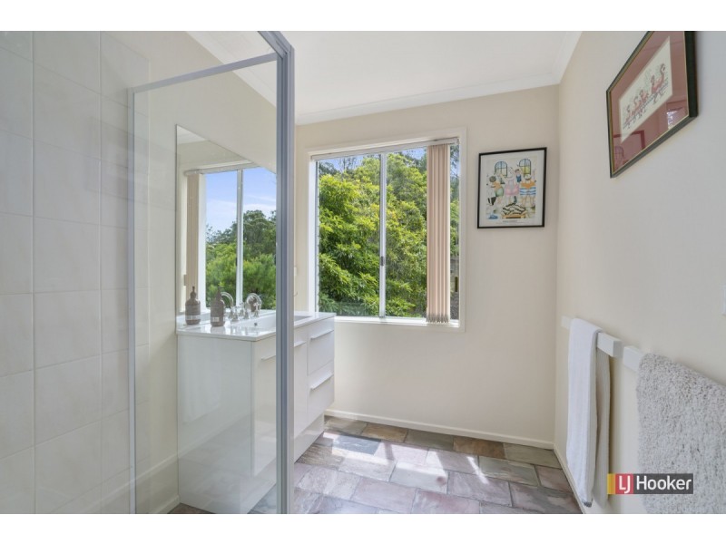 28 Gay Street, Lakes Entrance VIC 3909