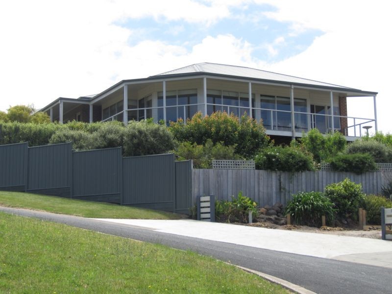 79 O’Neills Road, Lakes Entrance VIC 3909