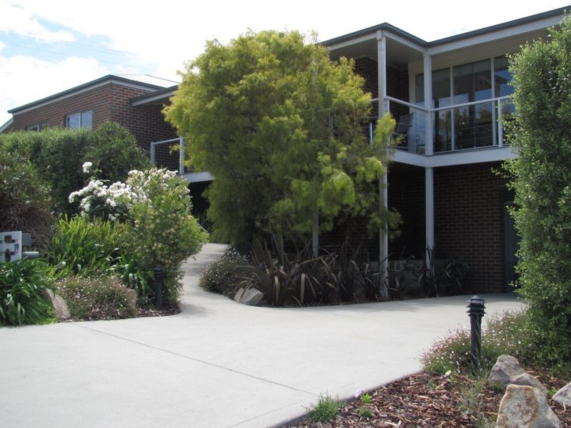 79 O’Neills Road, Lakes Entrance VIC 3909