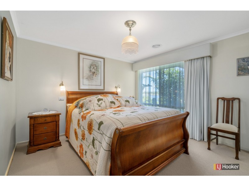 56 Eastern Beach Road, Lakes Entrance VIC 3909