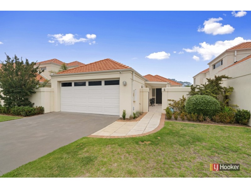 2/122 Golf Links Road, Lakes Entrance VIC 3909