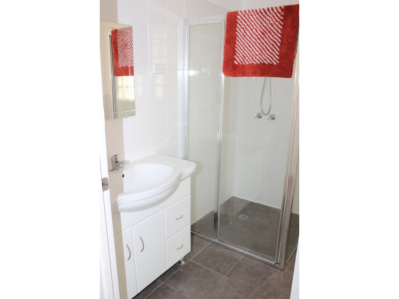 66 O’Neills Road, Lakes Entrance VIC 3909