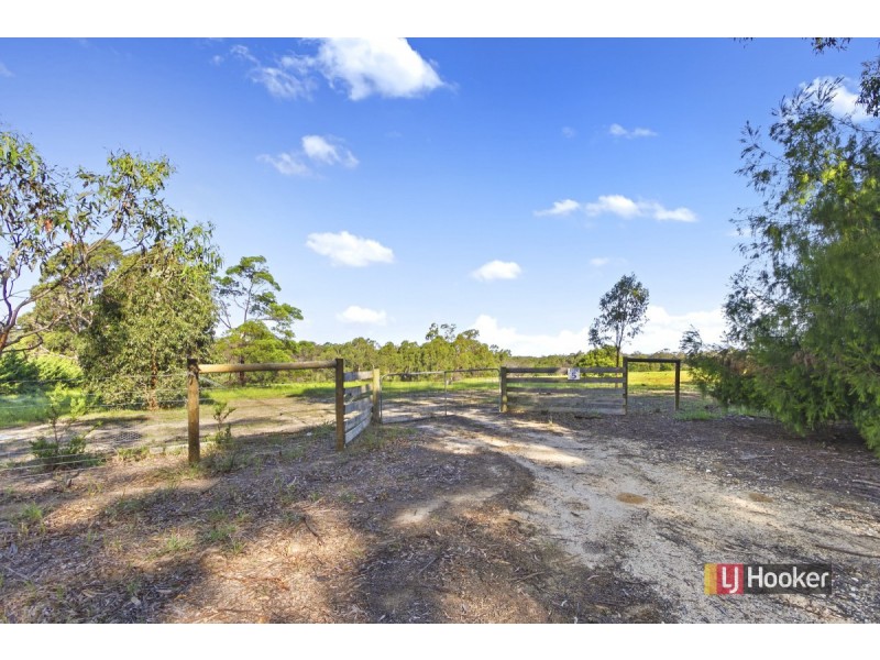 85 Baades Road, Lakes Entrance VIC 3909