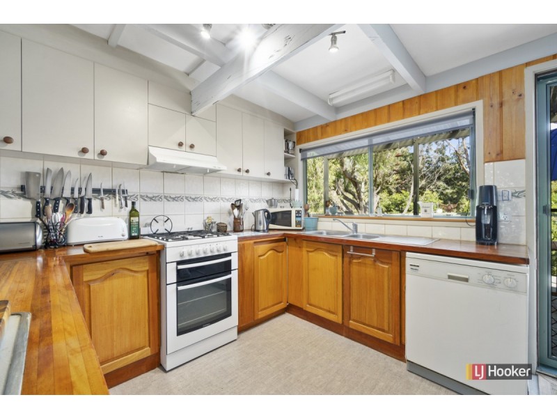 86 Bream Road, Lake Tyers Beach VIC 3909