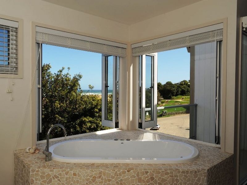2/24 Skidale Close, Lake Tyers Beach VIC 3909