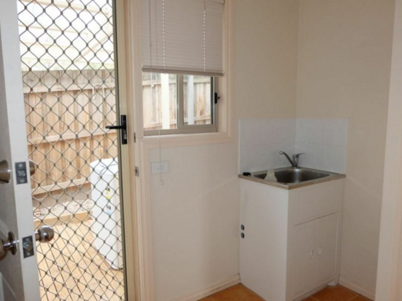 2/1 Worcester Road, Lakes Entrance VIC 3909