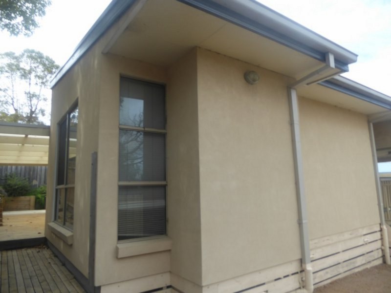 2/1 Worcester Road, Lakes Entrance VIC 3909