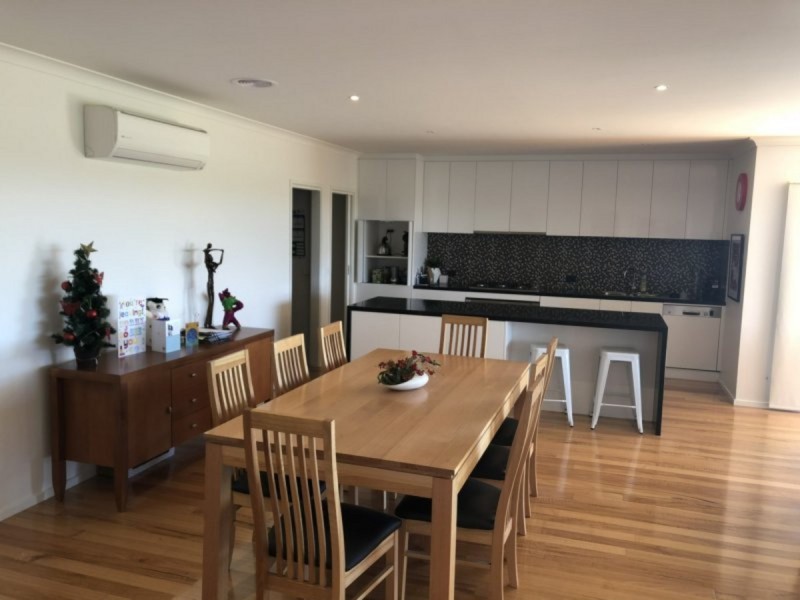 49 Morton Drive, Eastwood VIC 3875