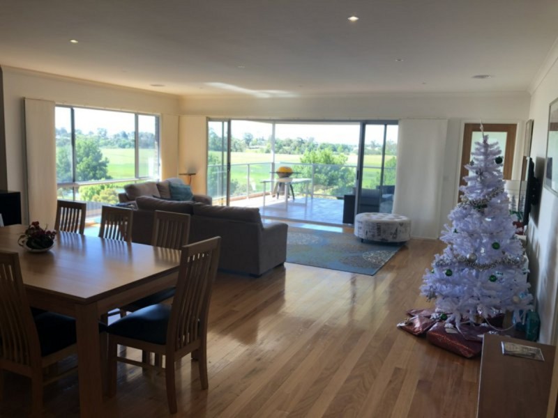 49 Morton Drive, Eastwood VIC 3875