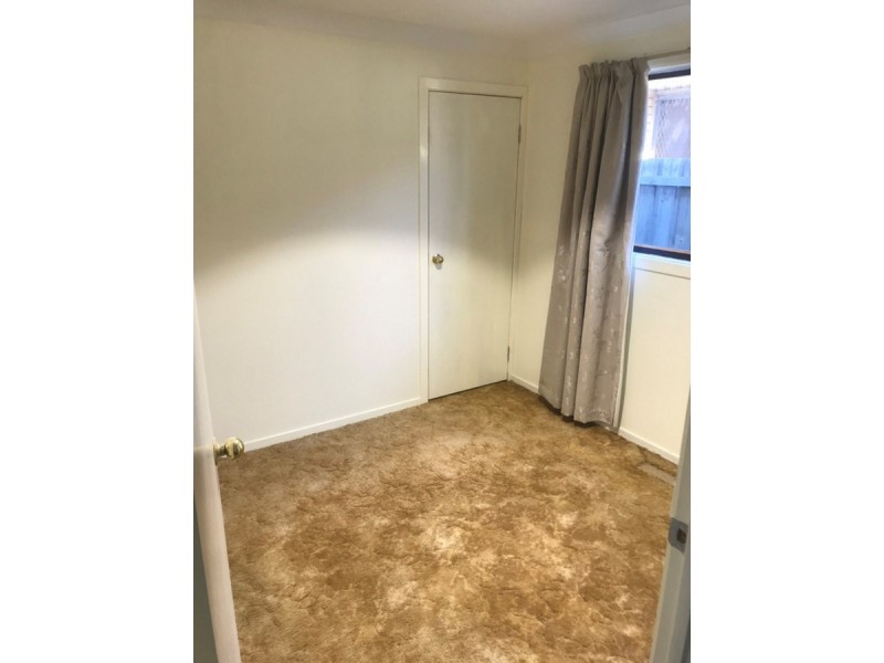 74 Roadknight Street, Lakes Entrance VIC 3909