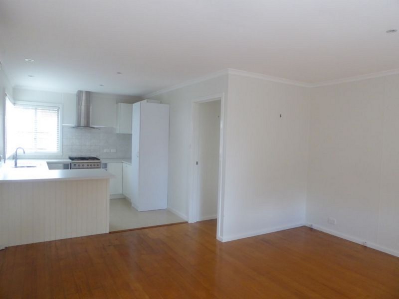 3/2 Lakeside Drive, Lake Tyers Beach VIC 3909