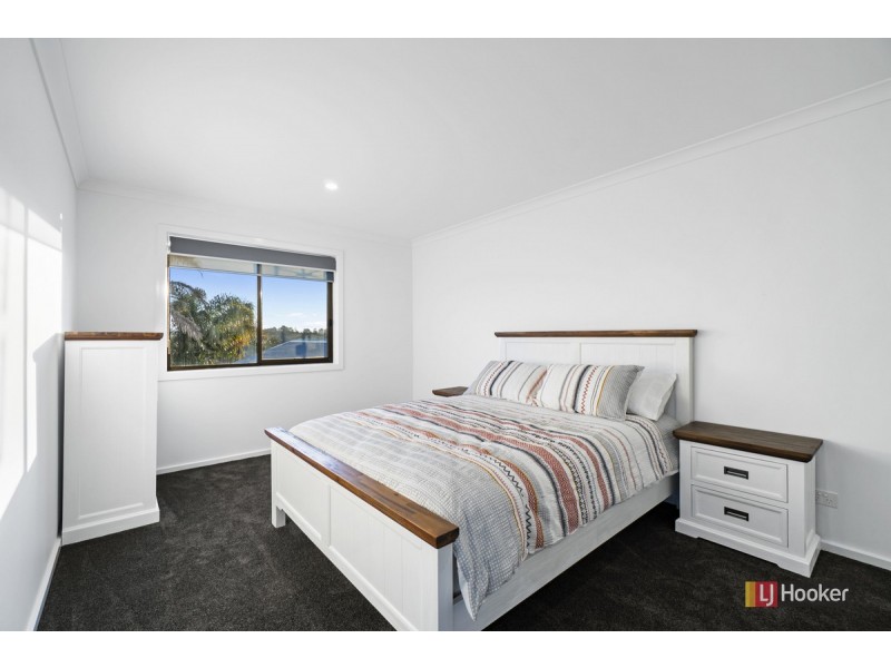 3 Nautilus Way, Lakes Entrance VIC 3909