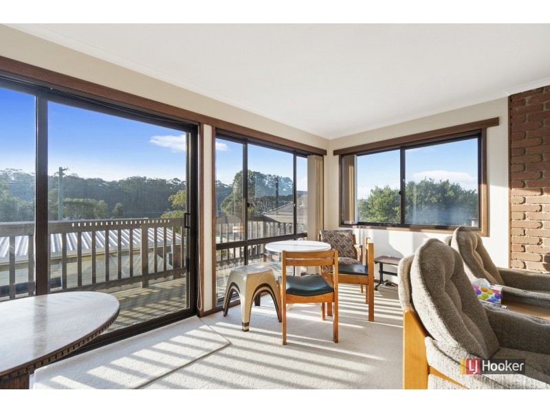 2/22 Marine Parade, Lakes Entrance VIC 3909