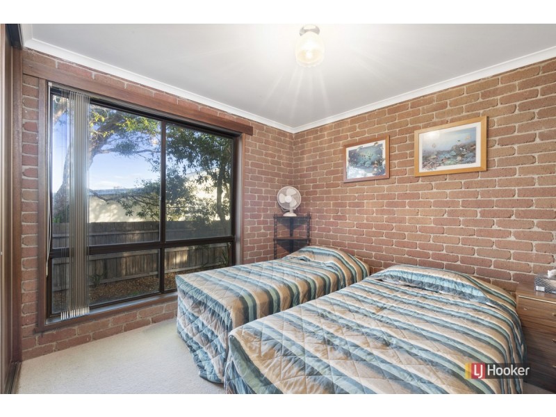2/22 Marine Parade, Lakes Entrance VIC 3909
