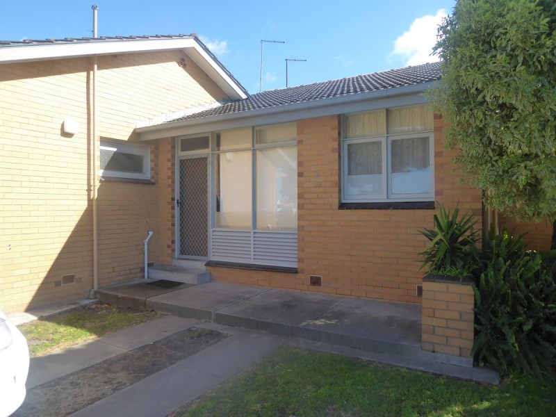 2/13 Roadknight Street, Lakes Entrance VIC 3909