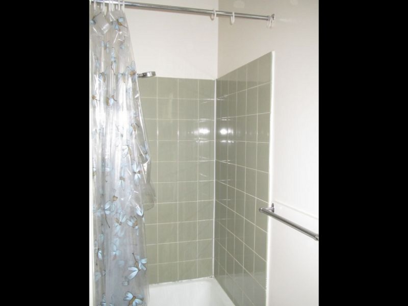 2/13 Roadknight Street, Lakes Entrance VIC 3909