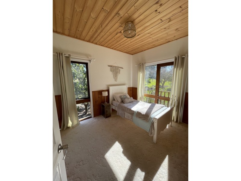 392 Lake Road, Newmerella VIC 3886