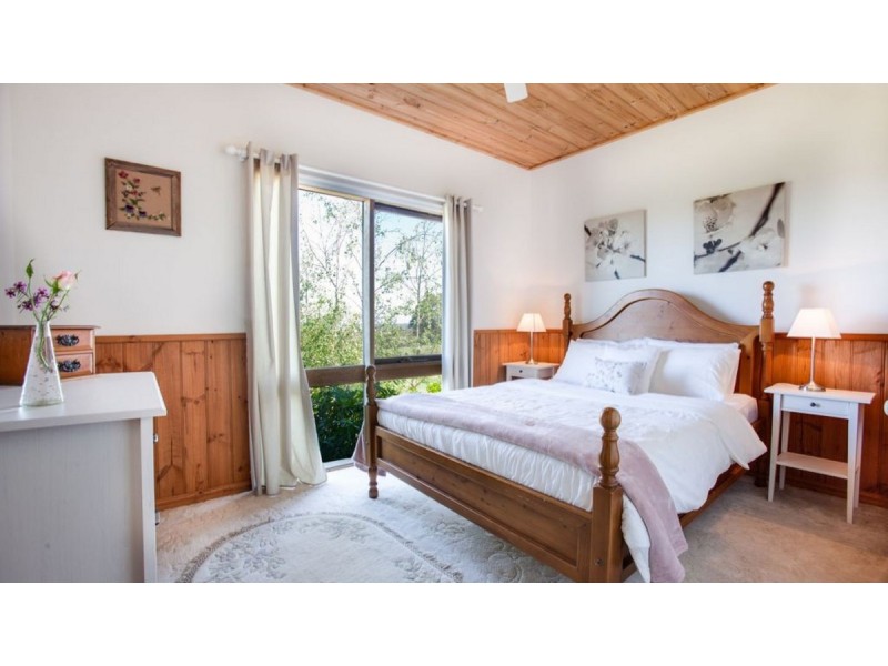 392 Lake Road, Newmerella VIC 3886