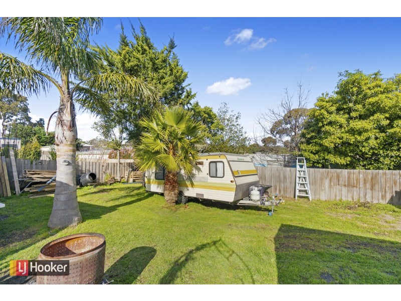 28 West Crescent, Lakes Entrance VIC 3909