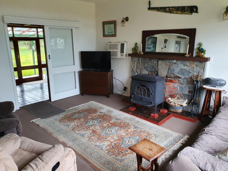 11 Pearl Point Road, Bemm River VIC 3889