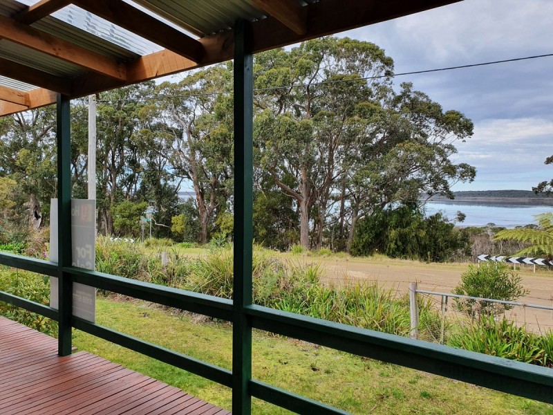 11 Pearl Point Road, Bemm River VIC 3889