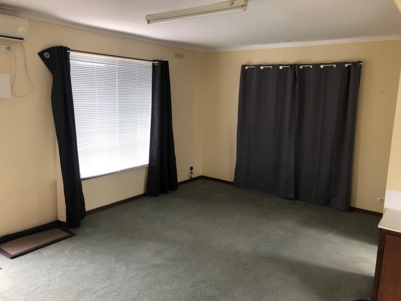 1/16 Heatherlea Grove, Lakes Entrance VIC 3909