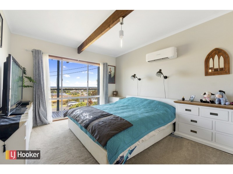 30 O’Neills Road, Lakes Entrance VIC 3909