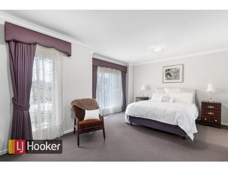 70 Albatross Road, Lakes Entrance VIC 3909