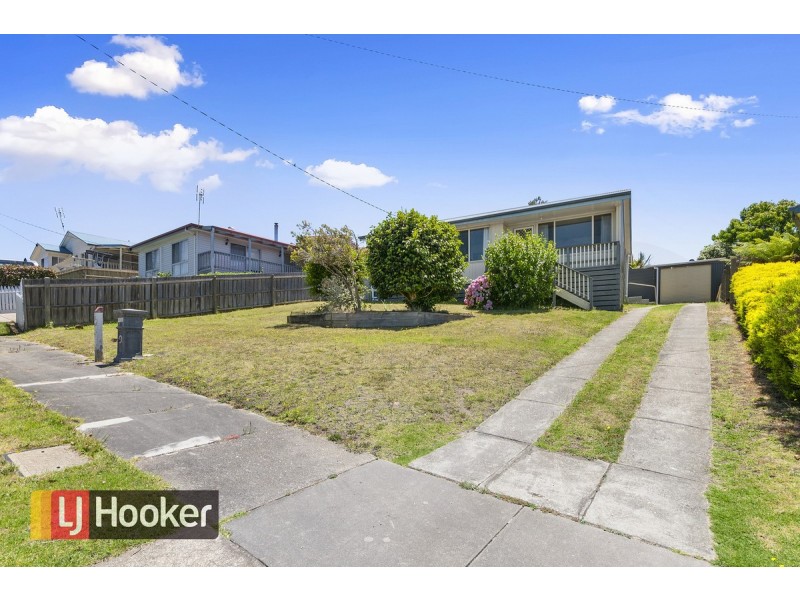 34 Bogong Street, Lakes Entrance VIC 3909