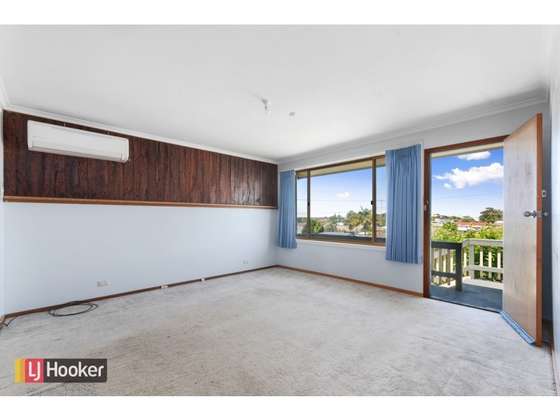 34 Bogong Street, Lakes Entrance VIC 3909