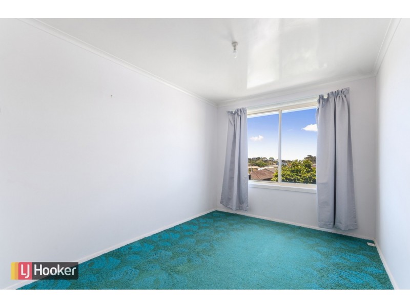 34 Bogong Street, Lakes Entrance VIC 3909