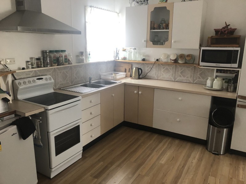 2/13 Middle Street, Lakes Entrance VIC 3909