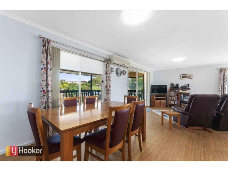 23 Bronsdon Street, Lakes Entrance VIC 3909
