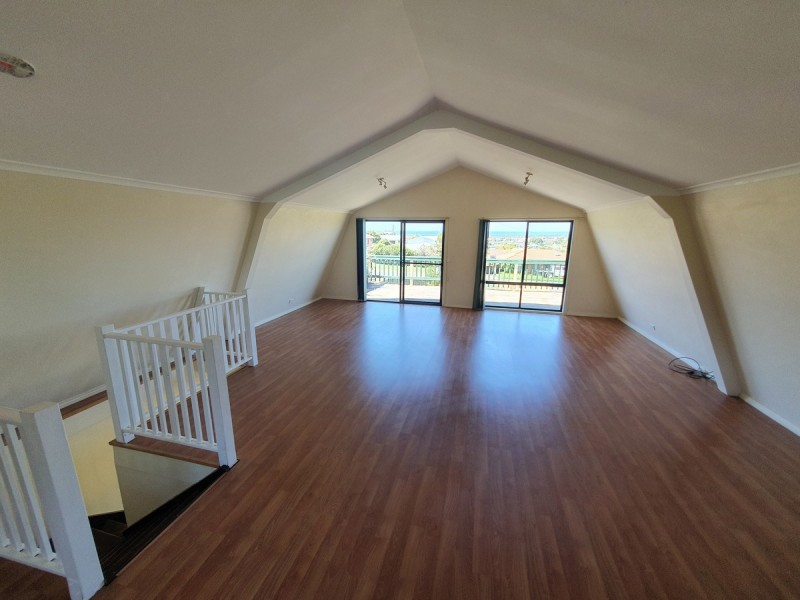 22 O’Neills Road, Lakes Entrance VIC 3909