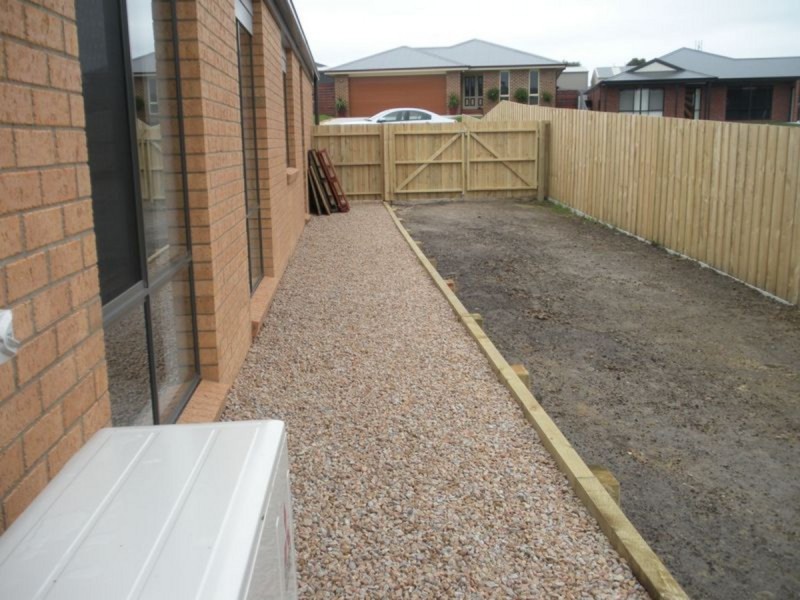 12 Leurimah Court, Lakes Entrance VIC 3909