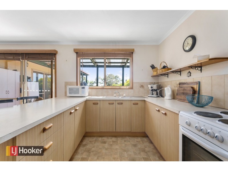 71 Lake Bunga Beach Road, Lake Bunga VIC 3909