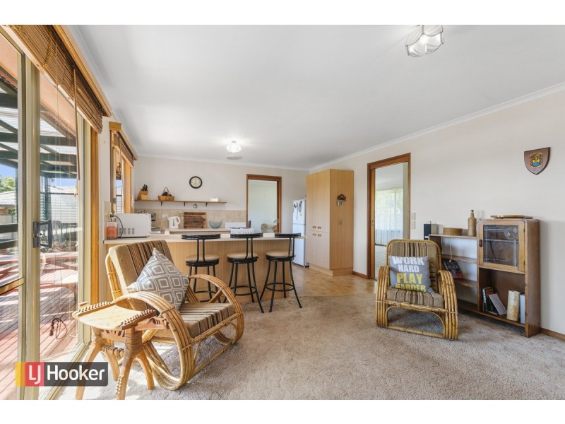 71 Lake Bunga Beach Road, Lake Bunga VIC 3909