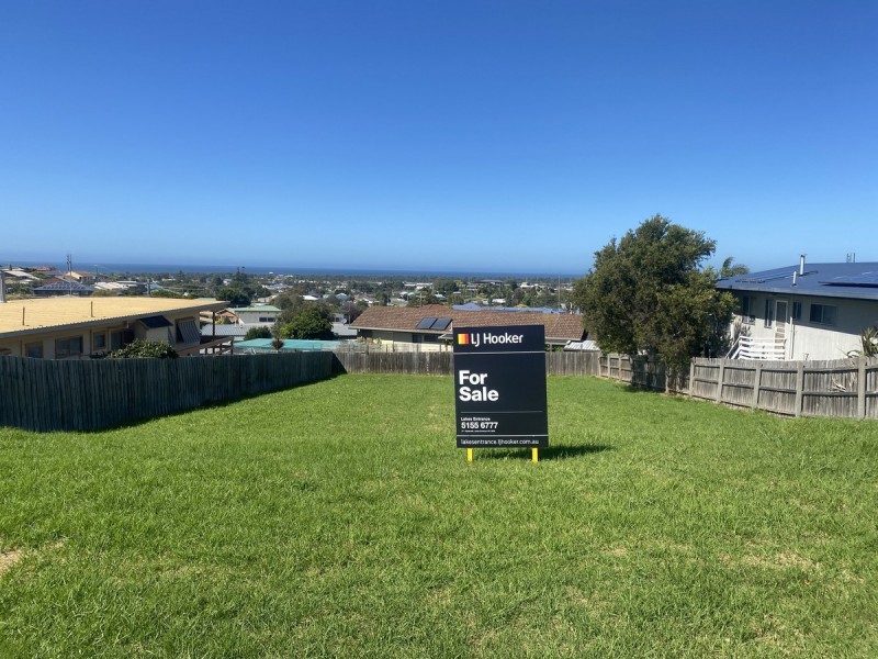 31 O’Neills Road, Lakes Entrance VIC 3909