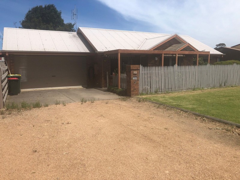 62 Coates Road, Lakes Entrance VIC 3909