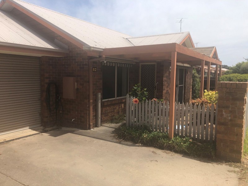 62 Coates Road, Lakes Entrance VIC 3909