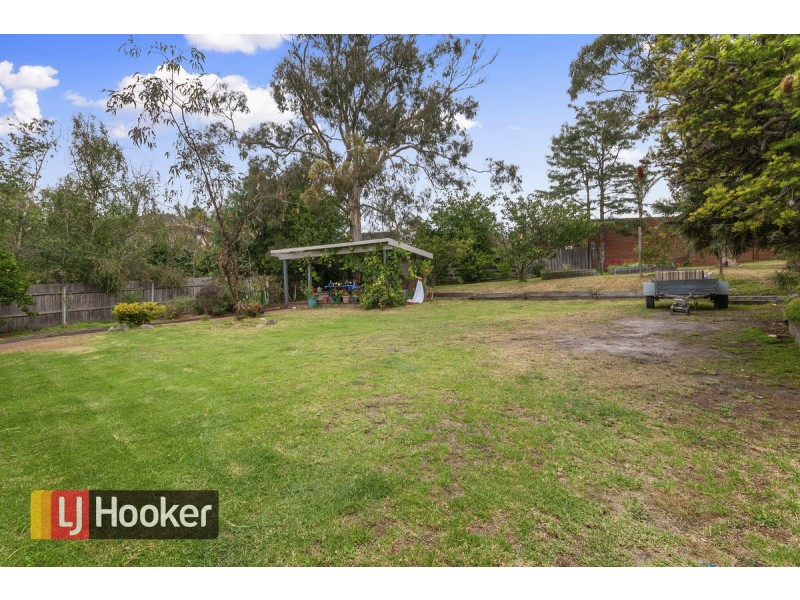 19 Campbell Grove, Lake Bunga VIC 3909