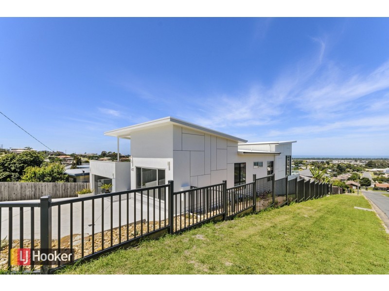 41 O’Neills Road, Lakes Entrance VIC 3909