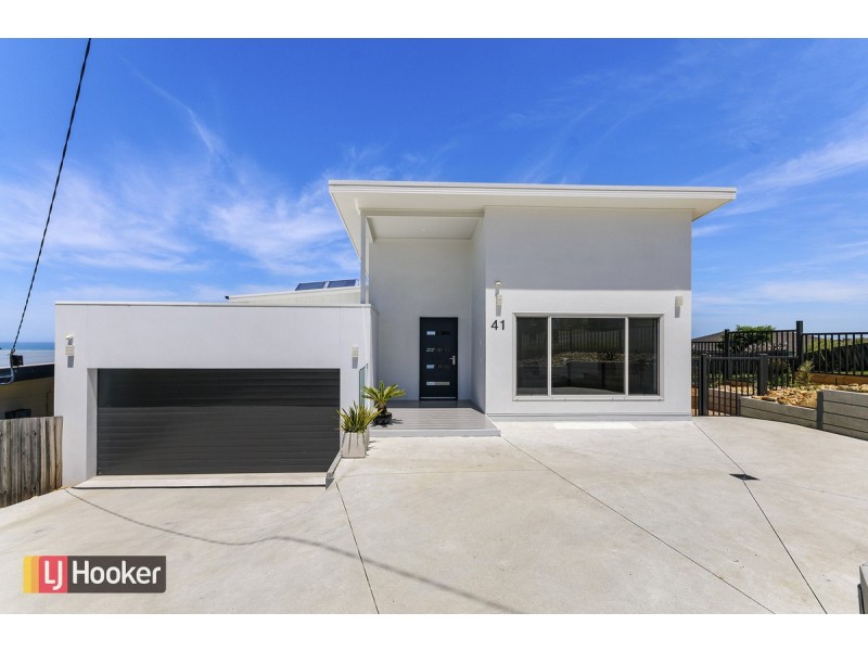 41 O’Neills Road, Lakes Entrance VIC 3909