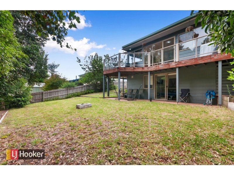 6 View Street, Lakes Entrance VIC 3909
