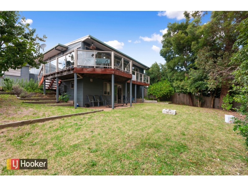 6 View Street, Lakes Entrance VIC 3909