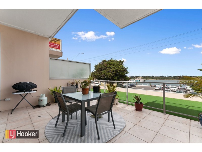 1/247 Esplanade, Lakes Entrance VIC 3909
